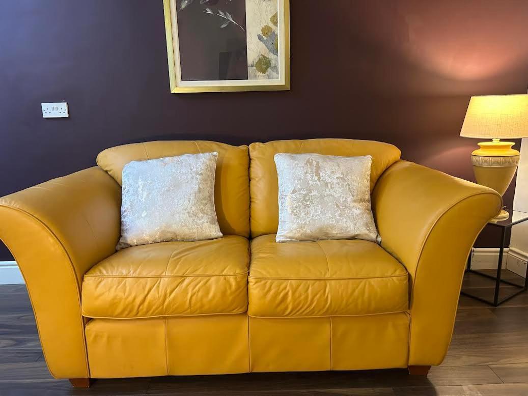 Serenity Longford Luaran gambar